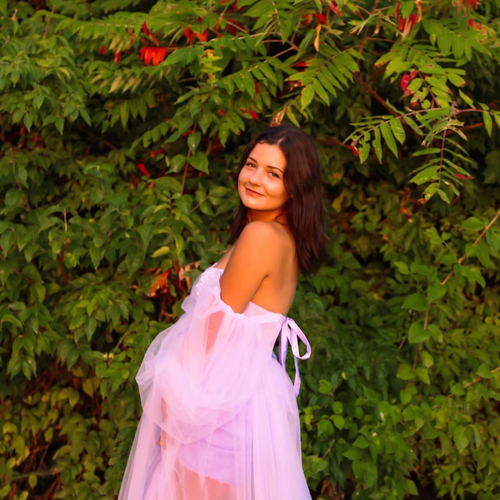 Meet your Posher, Ali